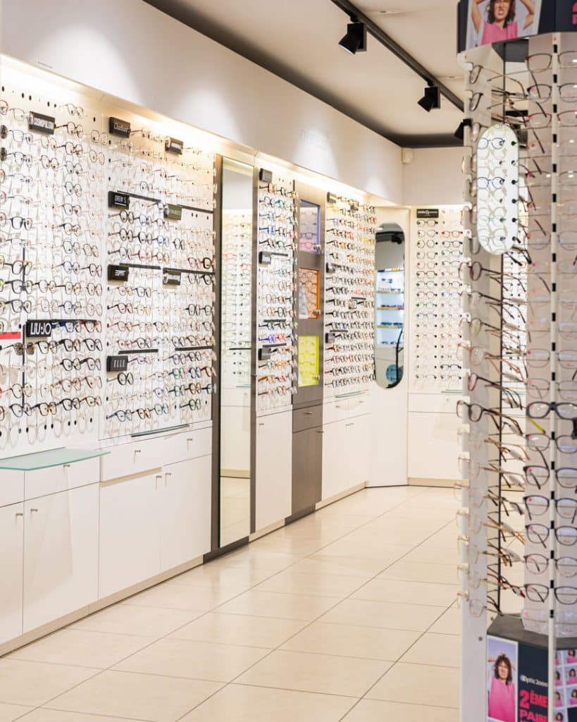 photo de boutique de lunettes optic2000