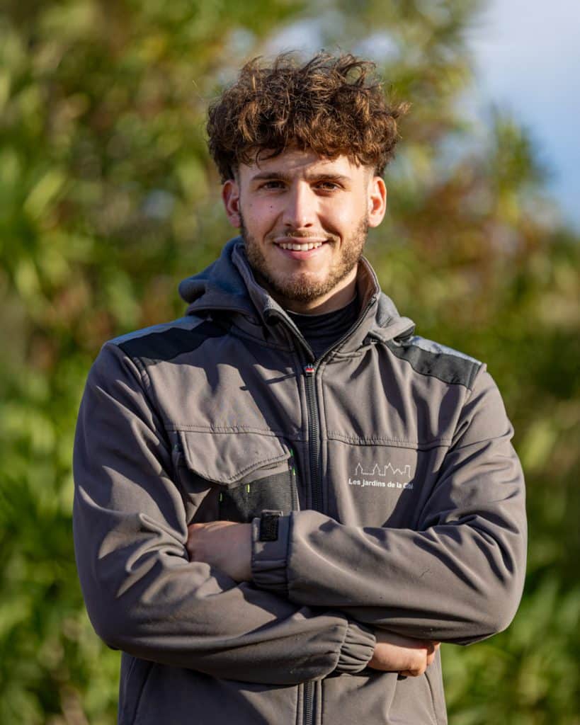 portrait d'un employé des jardins de la cité