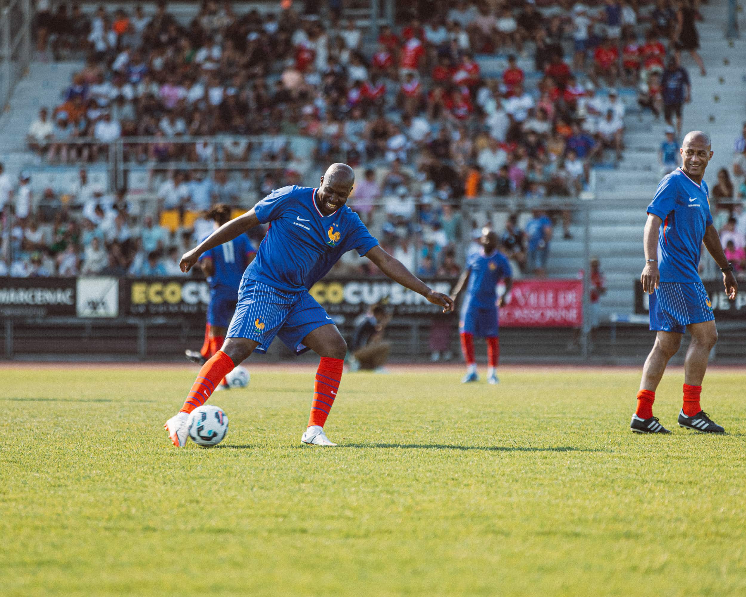 photographie football équipe de France 1998 action Carcassonne Qapture