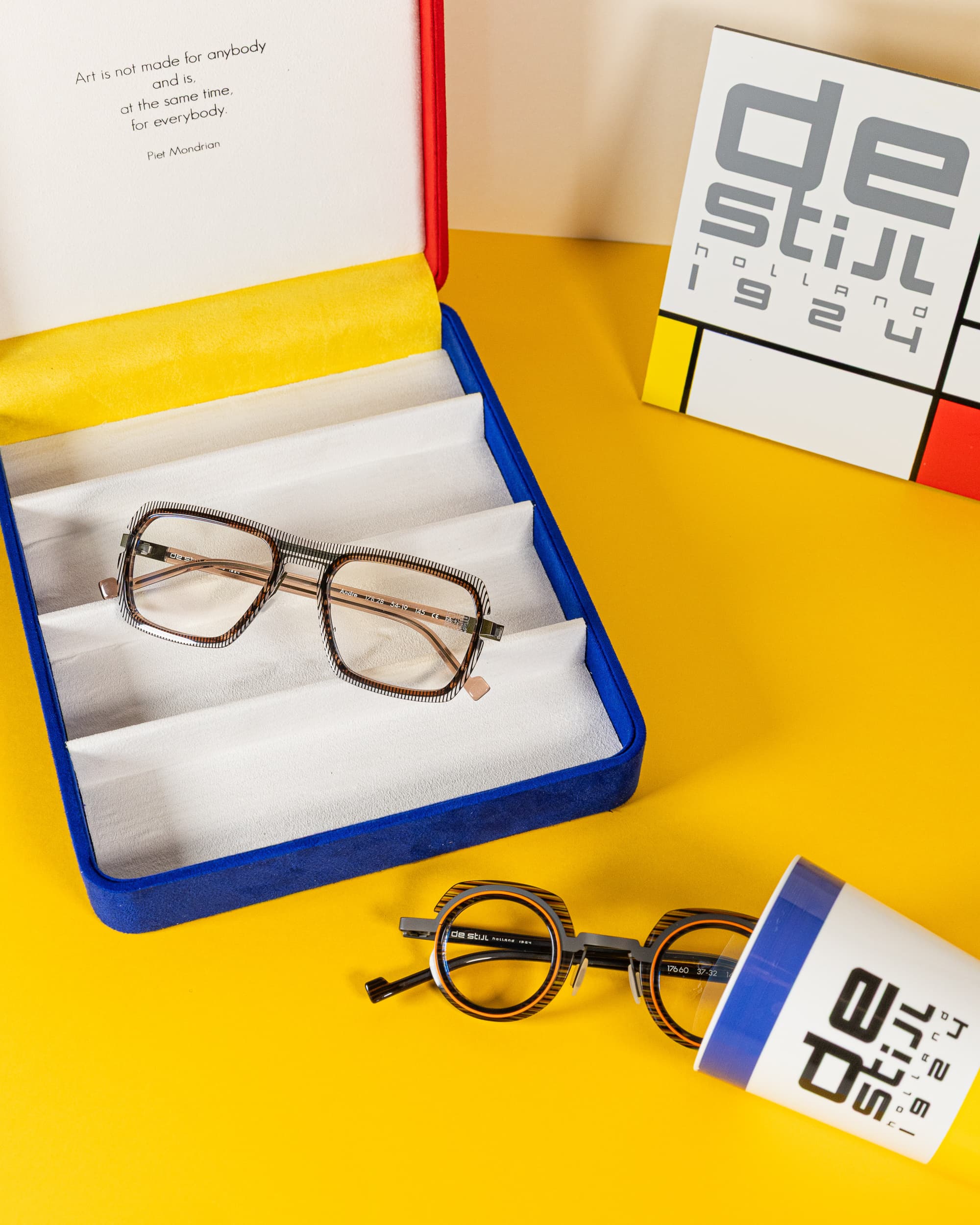 photographie de produit mise en scène lunettes de vue optic2000 Carcassonne Qapture De Stijl