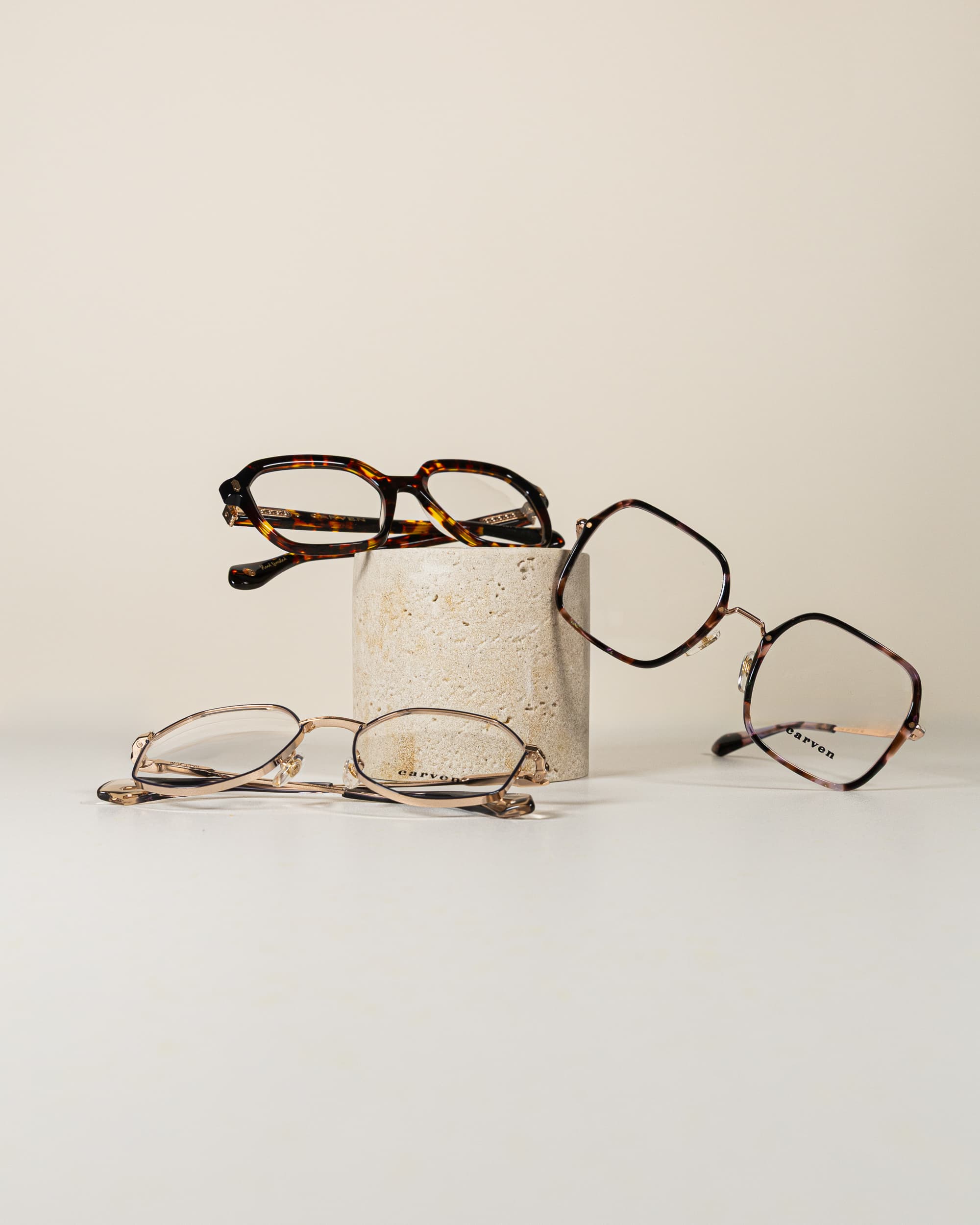 photographie de produit mise en scène lunettes de vue optic2000 Carcassonne Qapture Carven